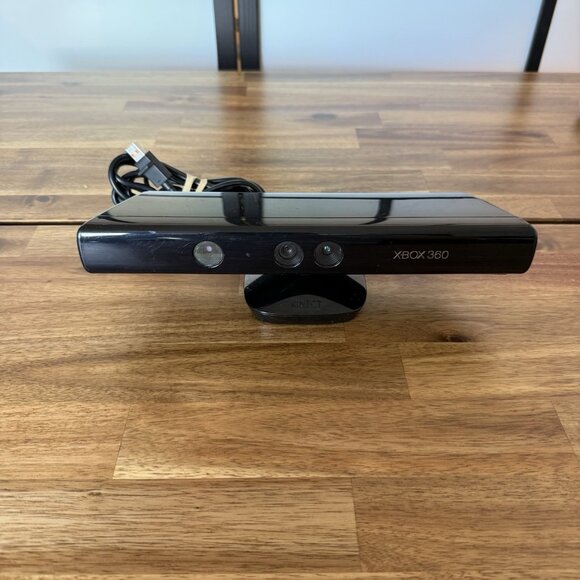 OEM Microsoft Xbox 360 Kinect Motion Sensor Bar + Kinect Adventures! Complete - Picture 2 of 16